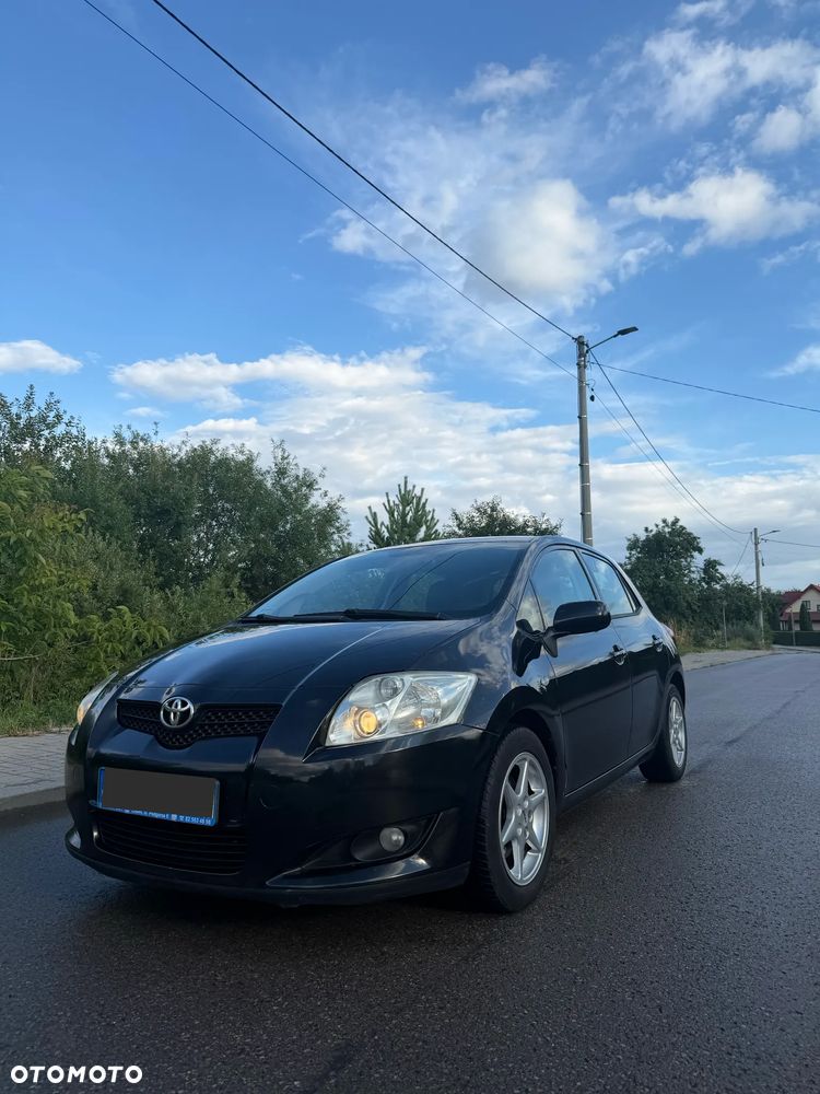 Toyota Auris 2.0 D-4D Sol - 1