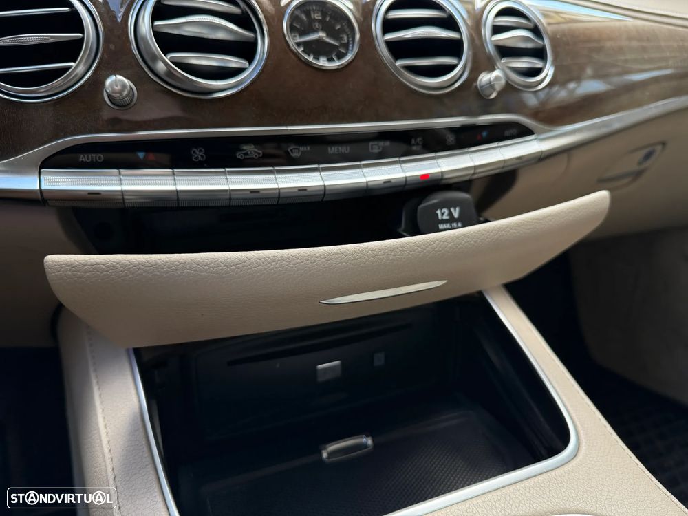 Mercedes-Benz S 300 BlueTEC Hybrid - 17
