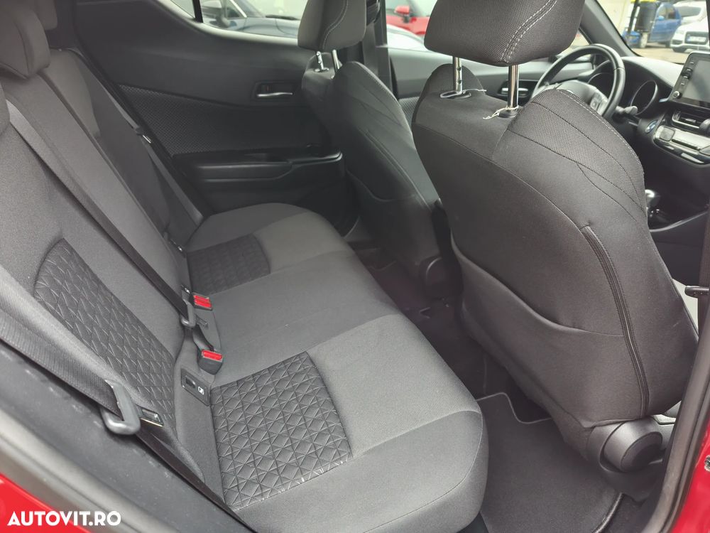 Toyota C-HR 1.8 HSD 122 CP 4x2 CVT C-ult Style - 13