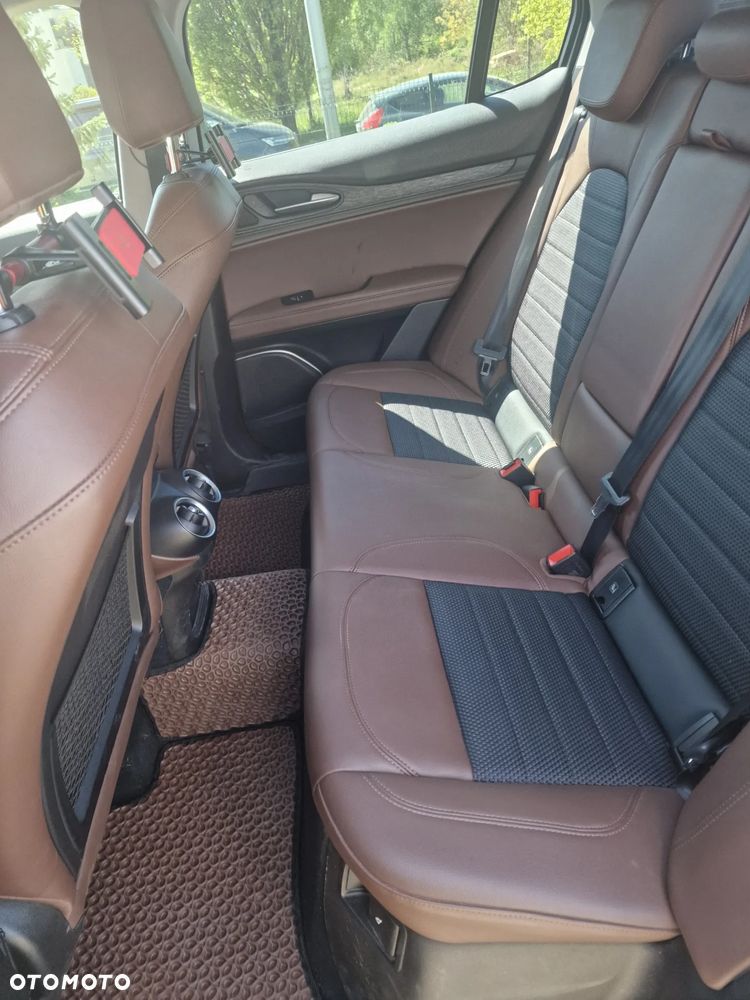 Alfa Romeo Stelvio 2.0 Turbo Super Q4 - 6
