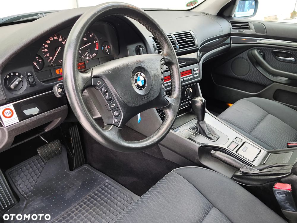 BMW Seria 5 - 31