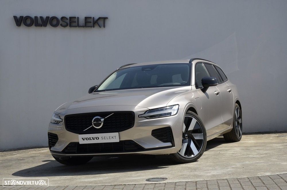 Volvo V60 2.0 T6 AWD TE Plus Dark - 34