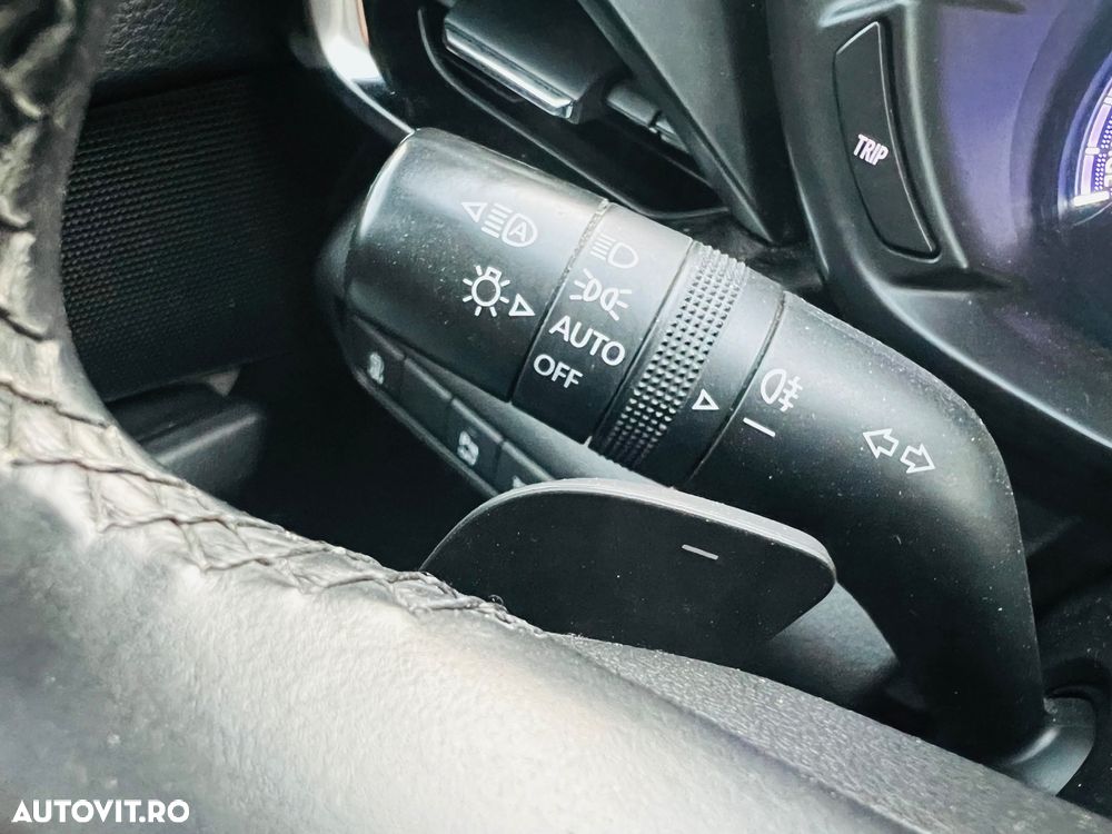 Mazda MX-30 e-SKYACTIV EXCLUSIVE-LINE - 18