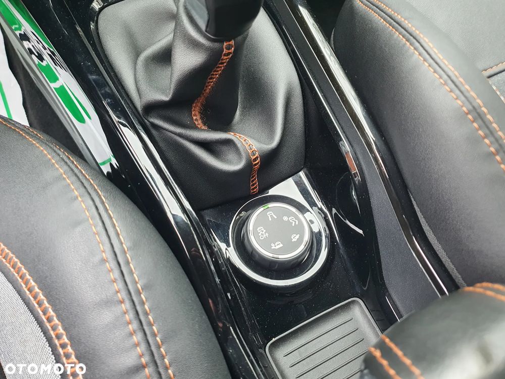 Peugeot 2008 PureTech 110 Stop&Start Crossway - 20