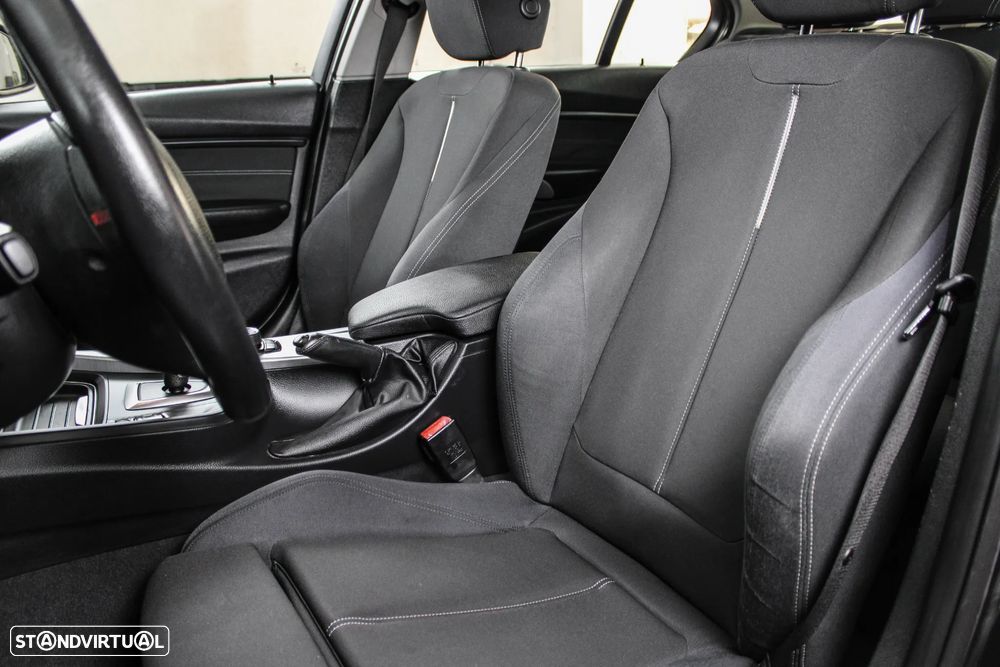 BMW 318 d Auto Line Sport - 9