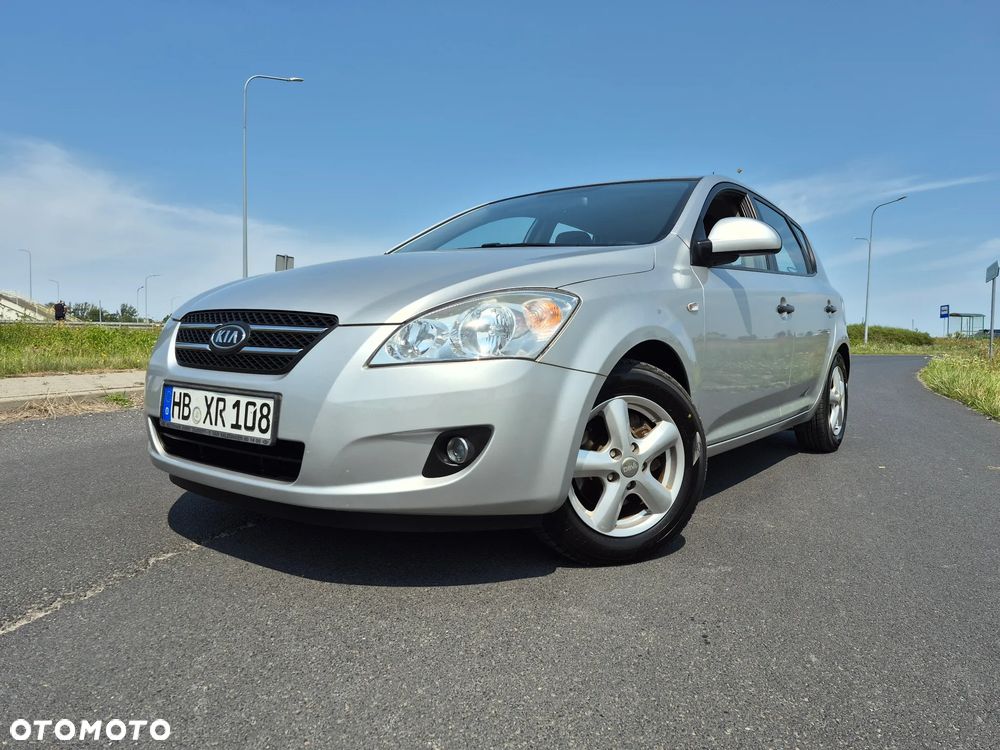 Kia Ceed - 2