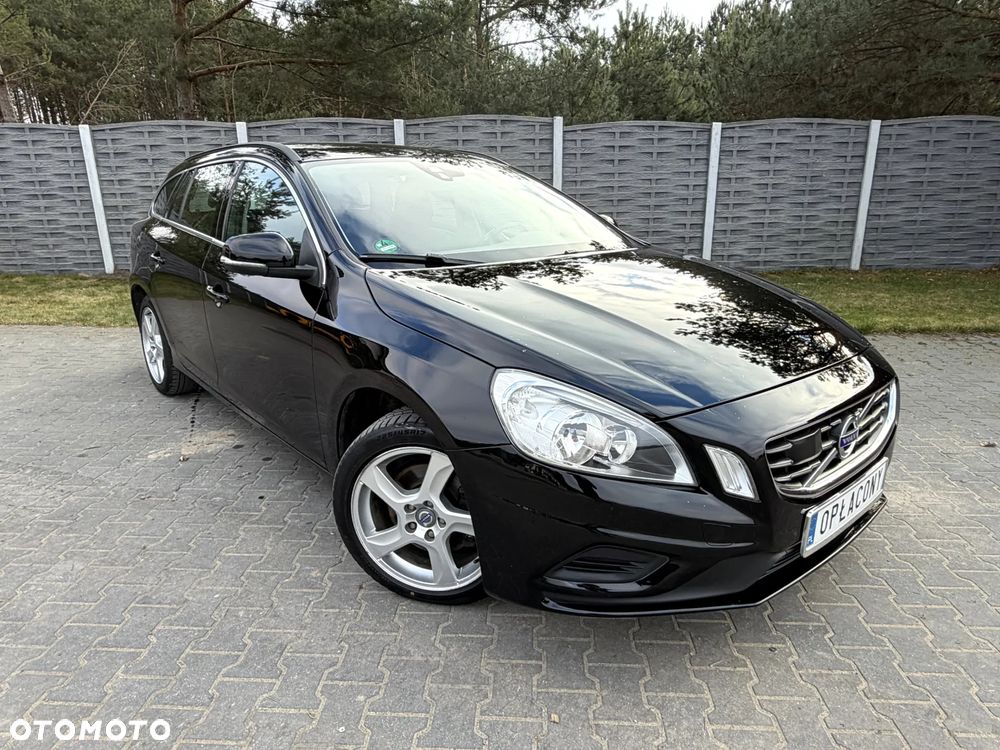 Volvo V60 T3 Edition - 14