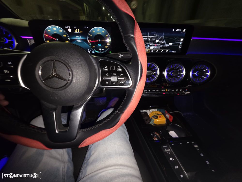 Mercedes-Benz A 250 Limousine - 6