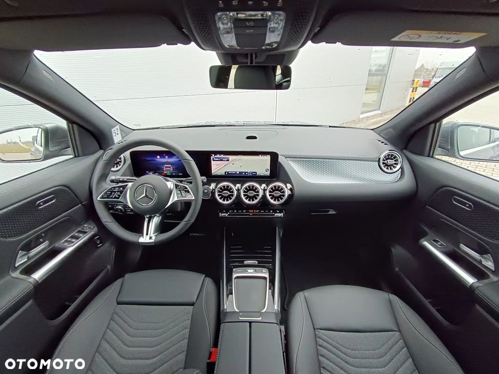 Mercedes-Benz EQA 250+ 70.5kWh Progressive - 7