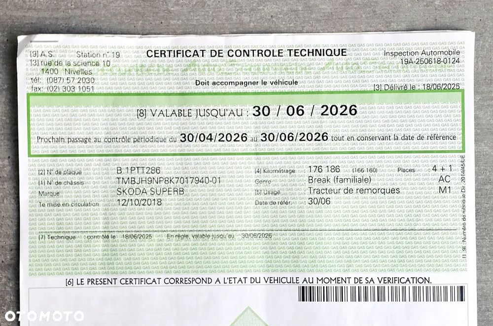 Skoda Superb 2.0 TDI Premium Edition - 40