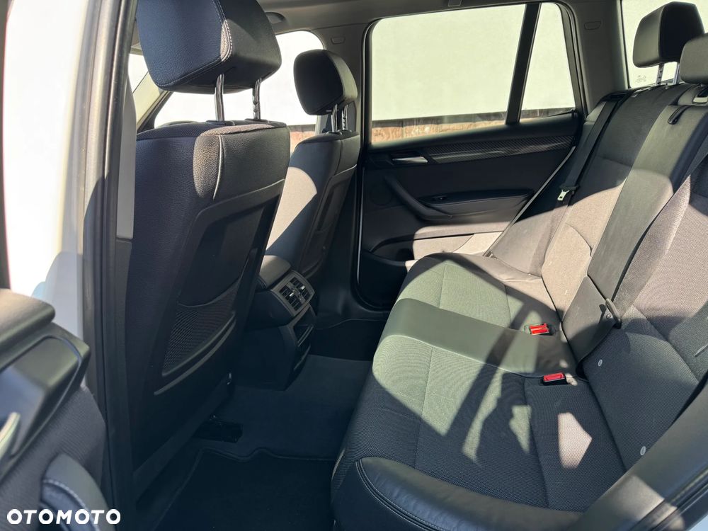 BMW X3 xDrive20d - 10