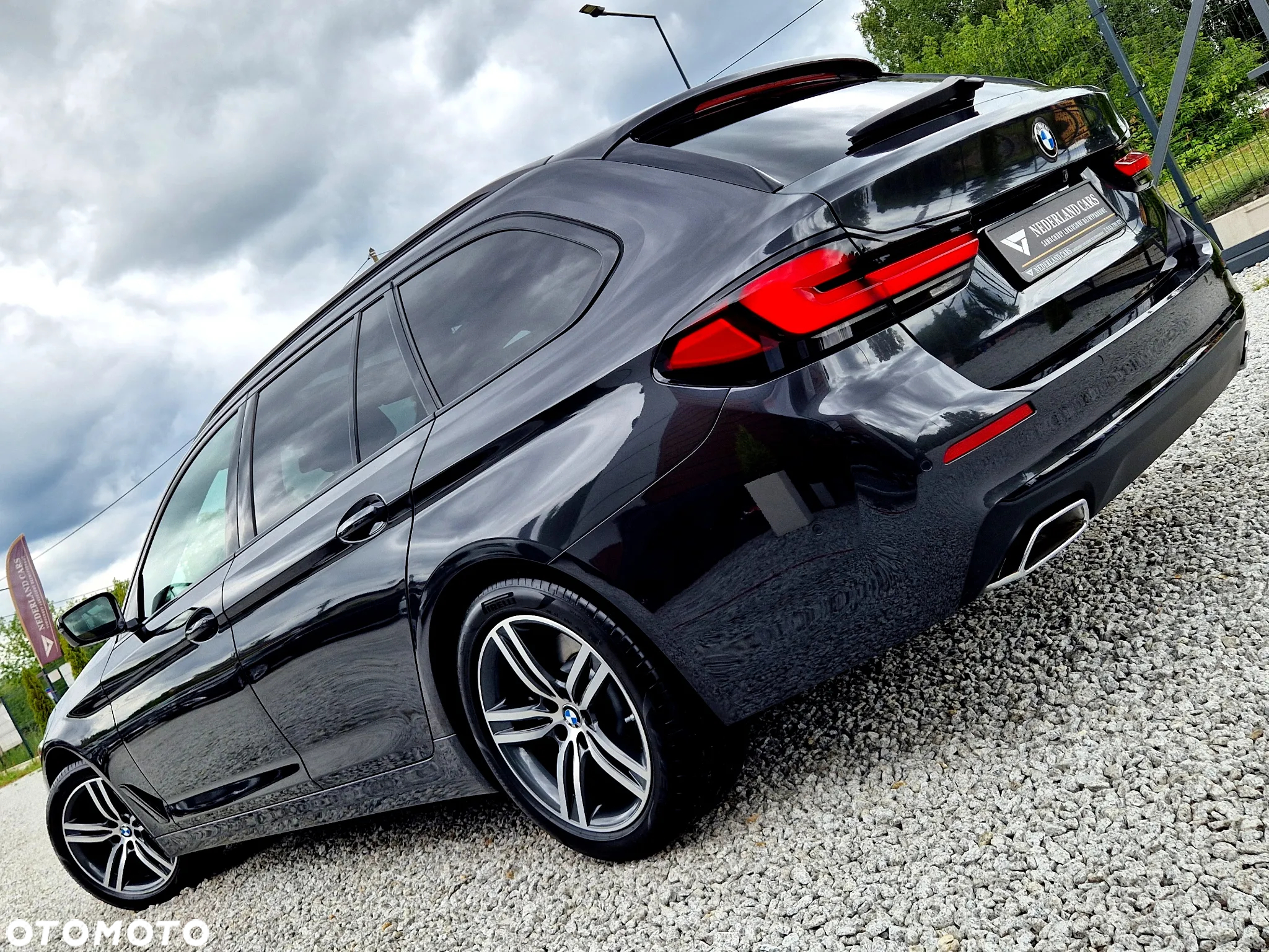 BMW Seria 5 520d Touring - 5