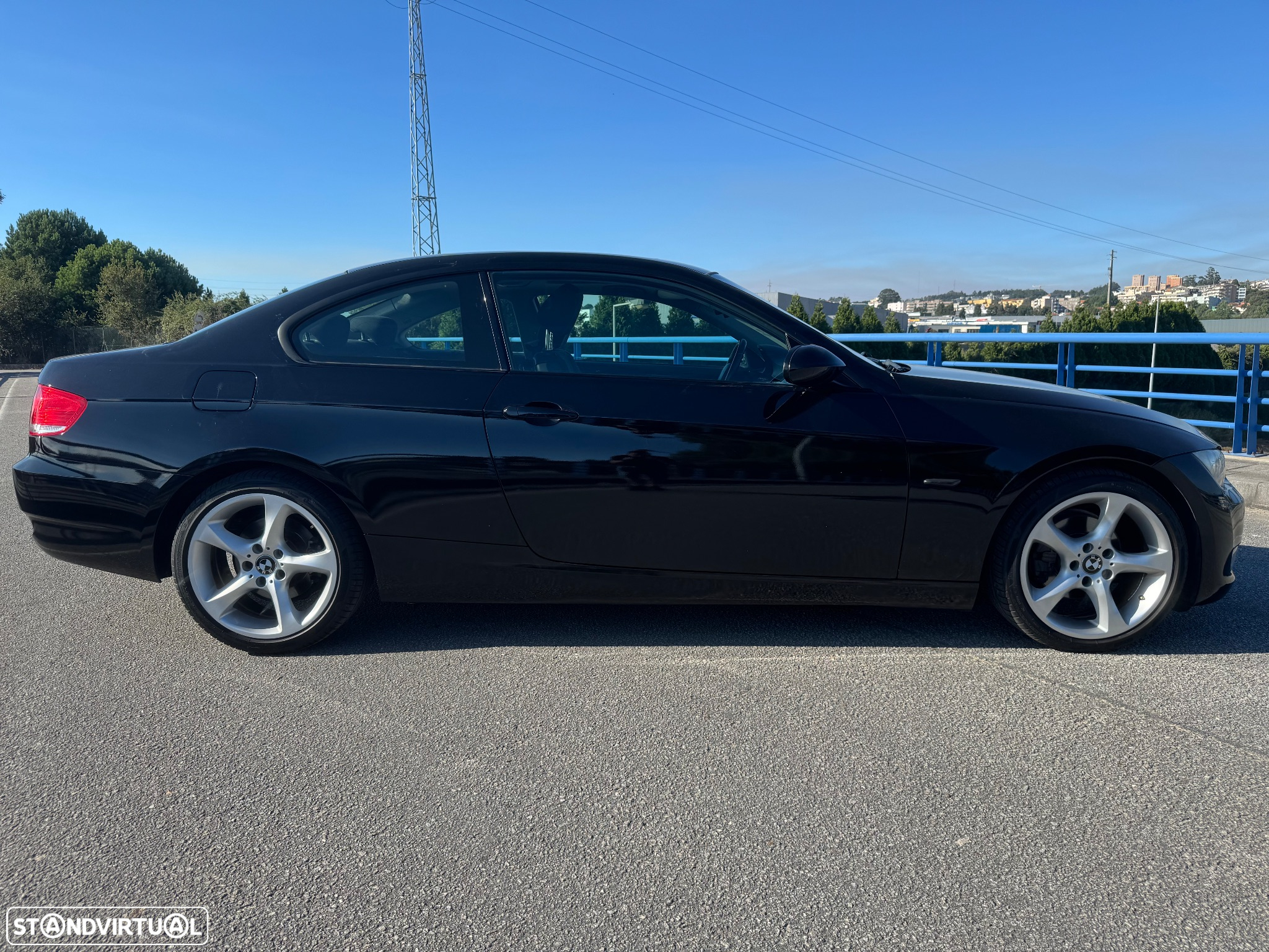 BMW 320 i Coupe Aut. - 7