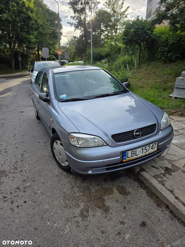 Opel Astra 1.4 Start - 2