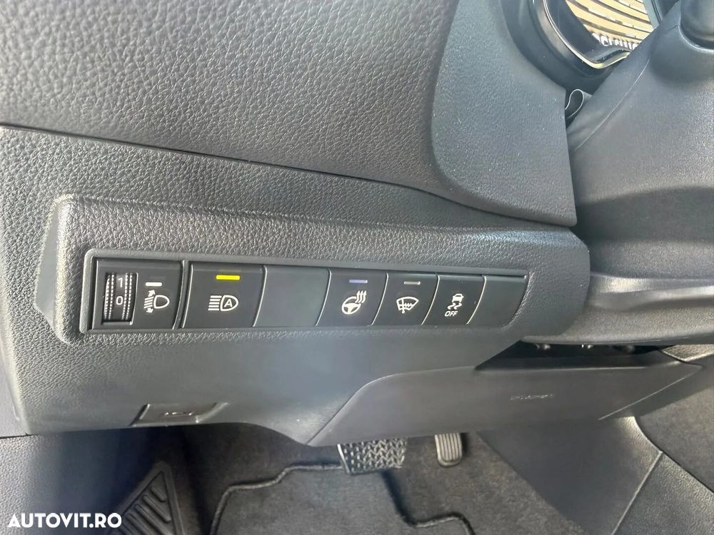 SUZUKI Swace 2023 — imagine 10