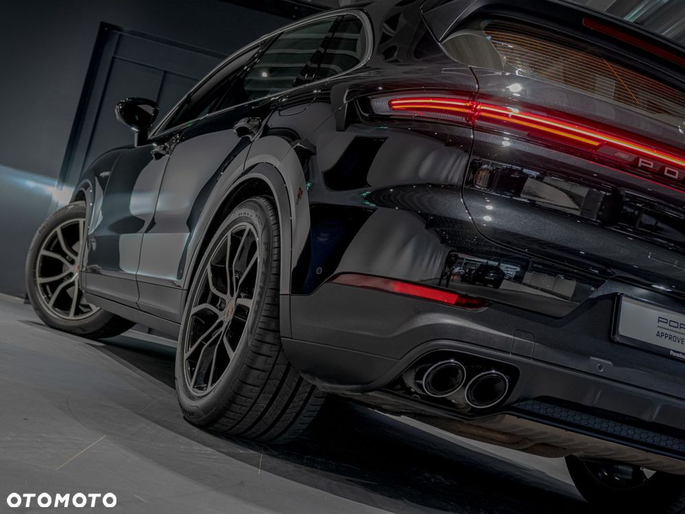 Porsche Cayenne - 12