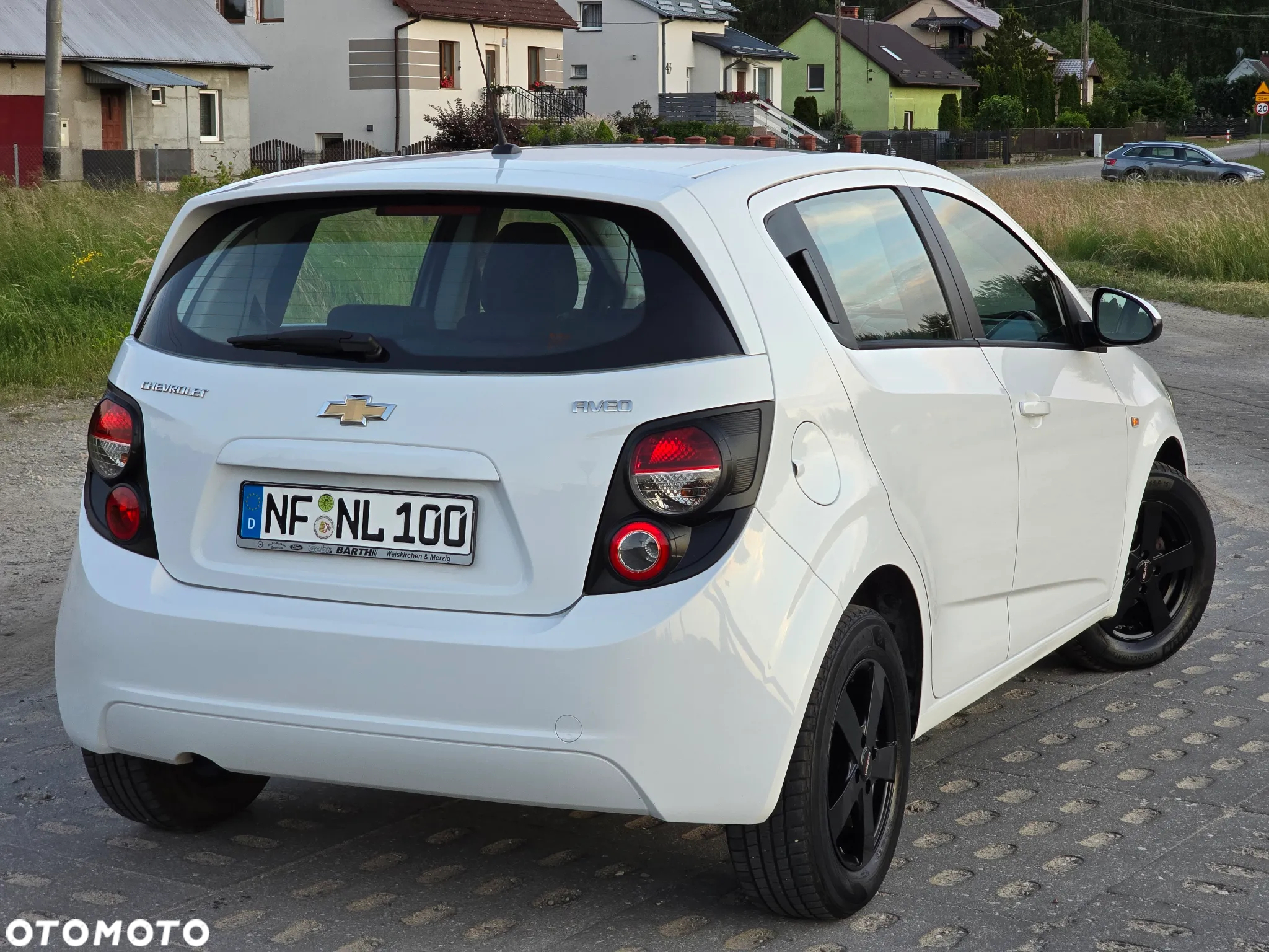 Chevrolet Aveo 1.2 LT - 3