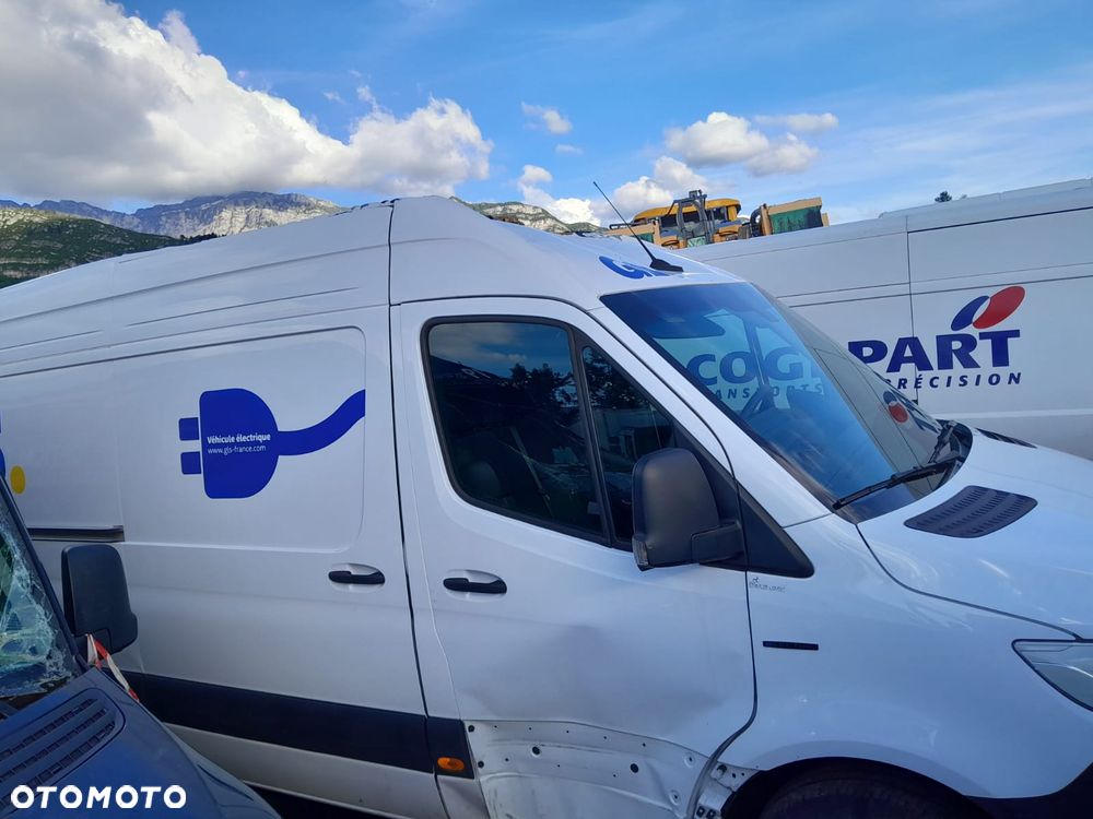 Mercedes-Benz eSprinter - 3