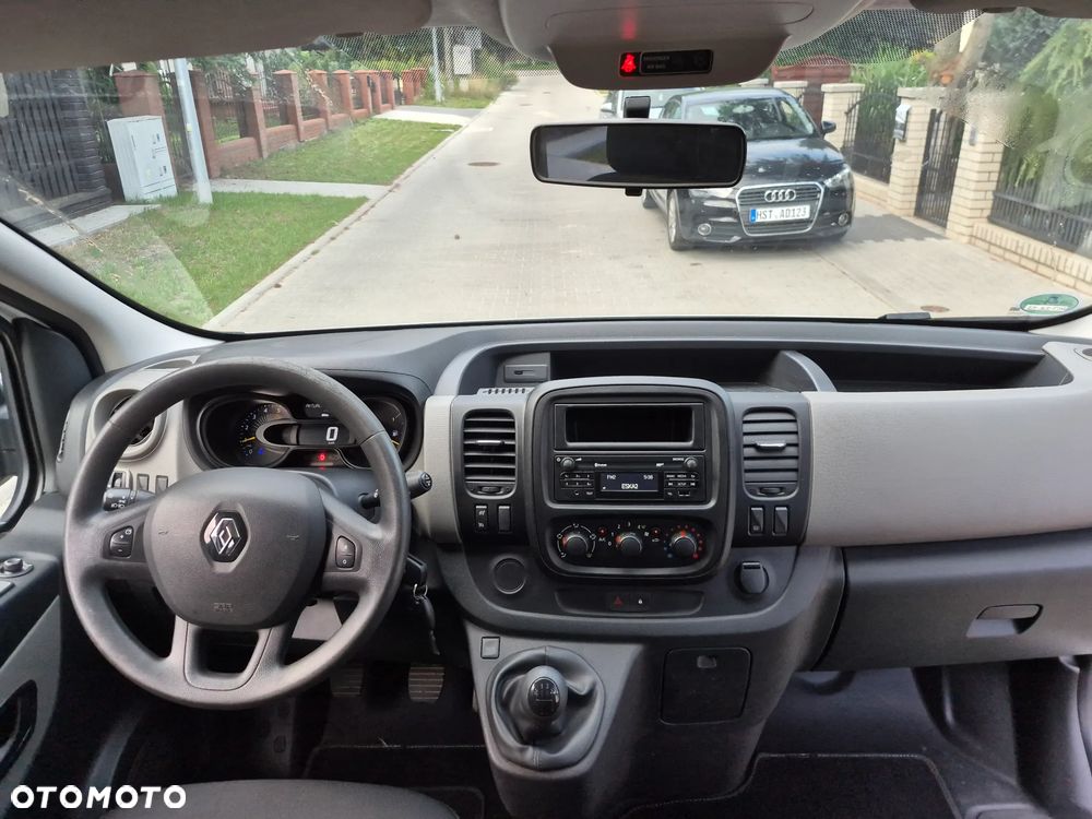 Renault TRAFIC - 5