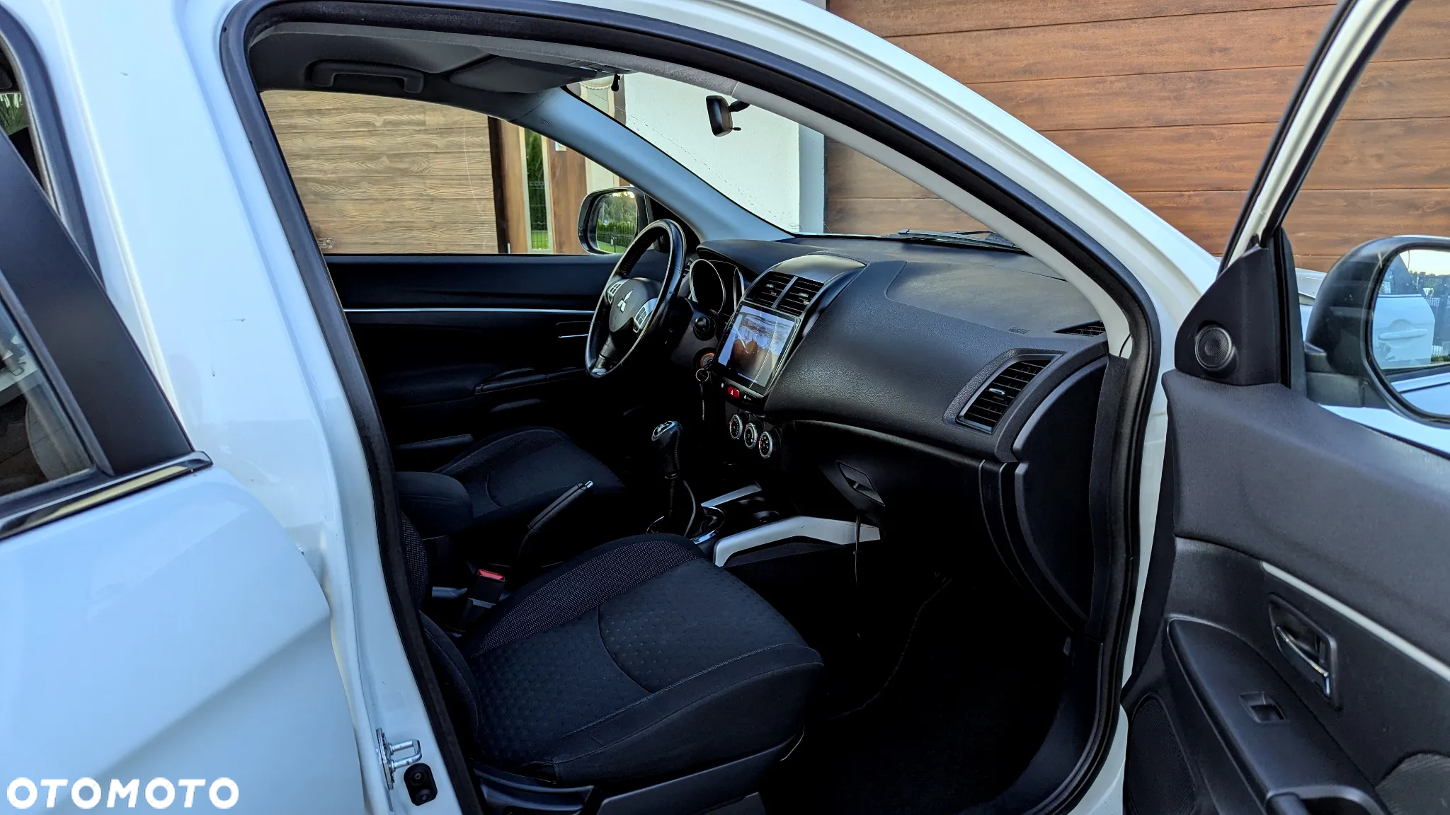 Mitsubishi ASX 1.6 2WD Diamant Edition - 11