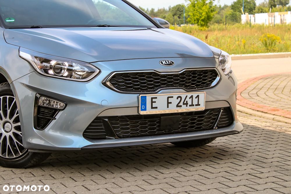 Kia Ceed 1.6 CRDi DCT Platinum Edition - 17