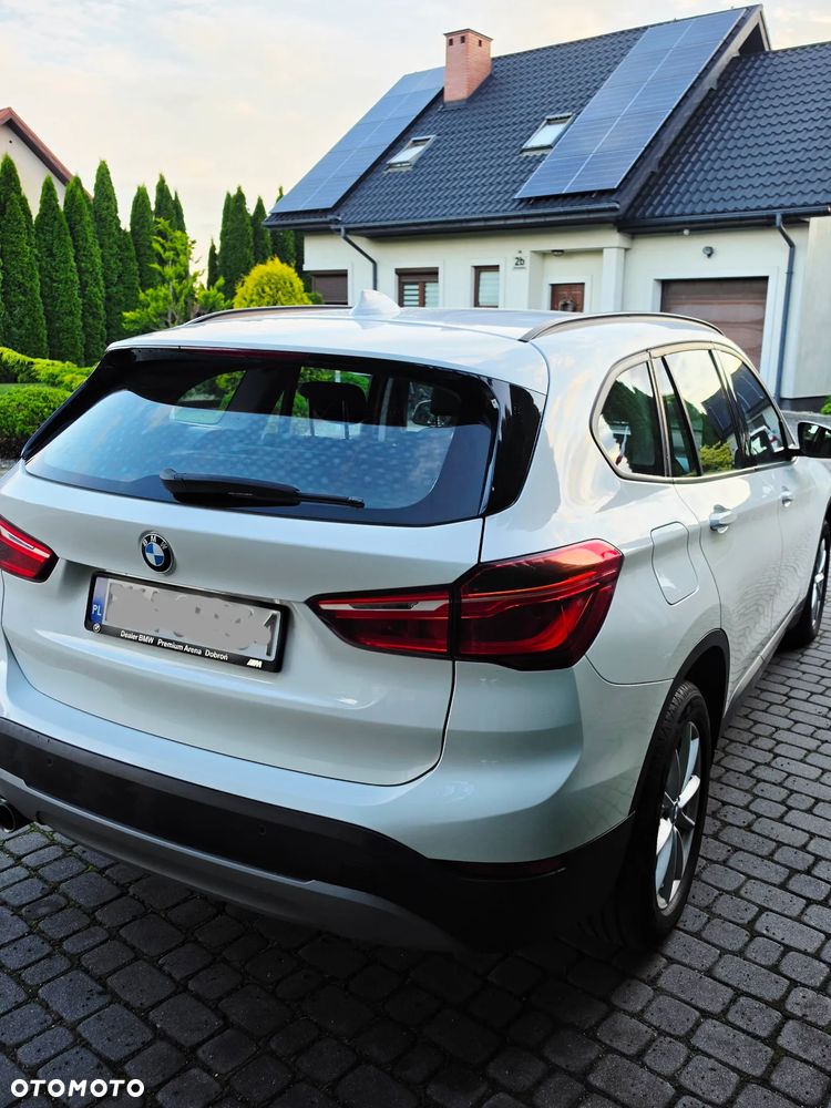 BMW X1 sDrive18i - 3