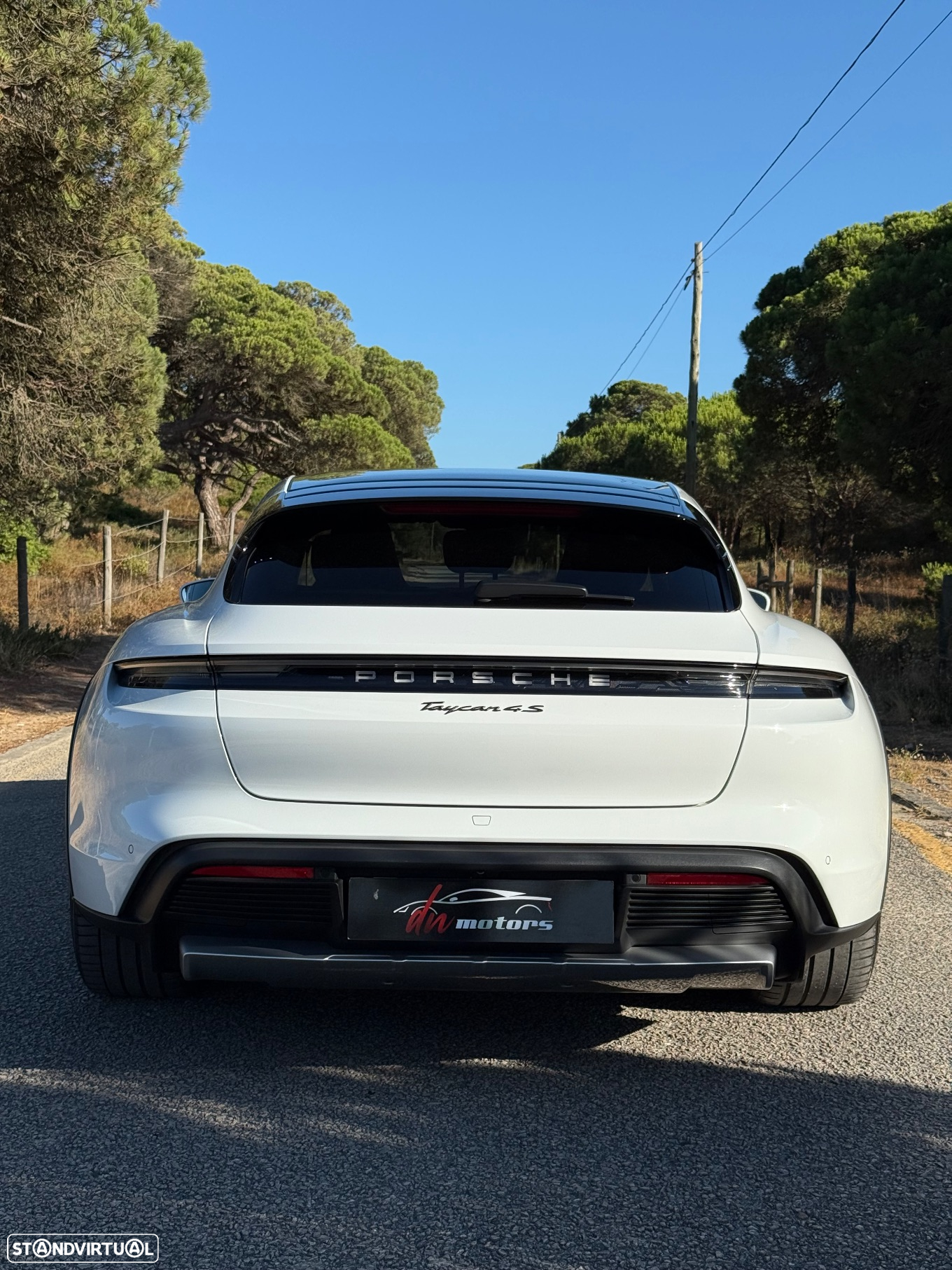 Porsche Taycan Cross Turismo 4S - 5