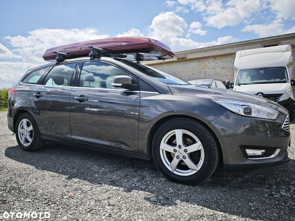 Ford Focus - 8