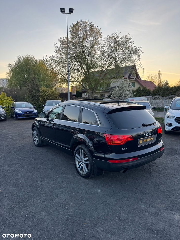Audi Q7 3.0 TDI Quattro Tiptronic - 5
