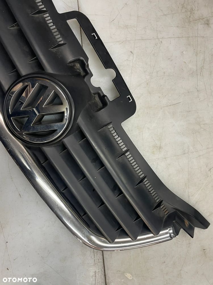 GRILL ZDERZAKA ATRAPA VW TOURAN I - 3