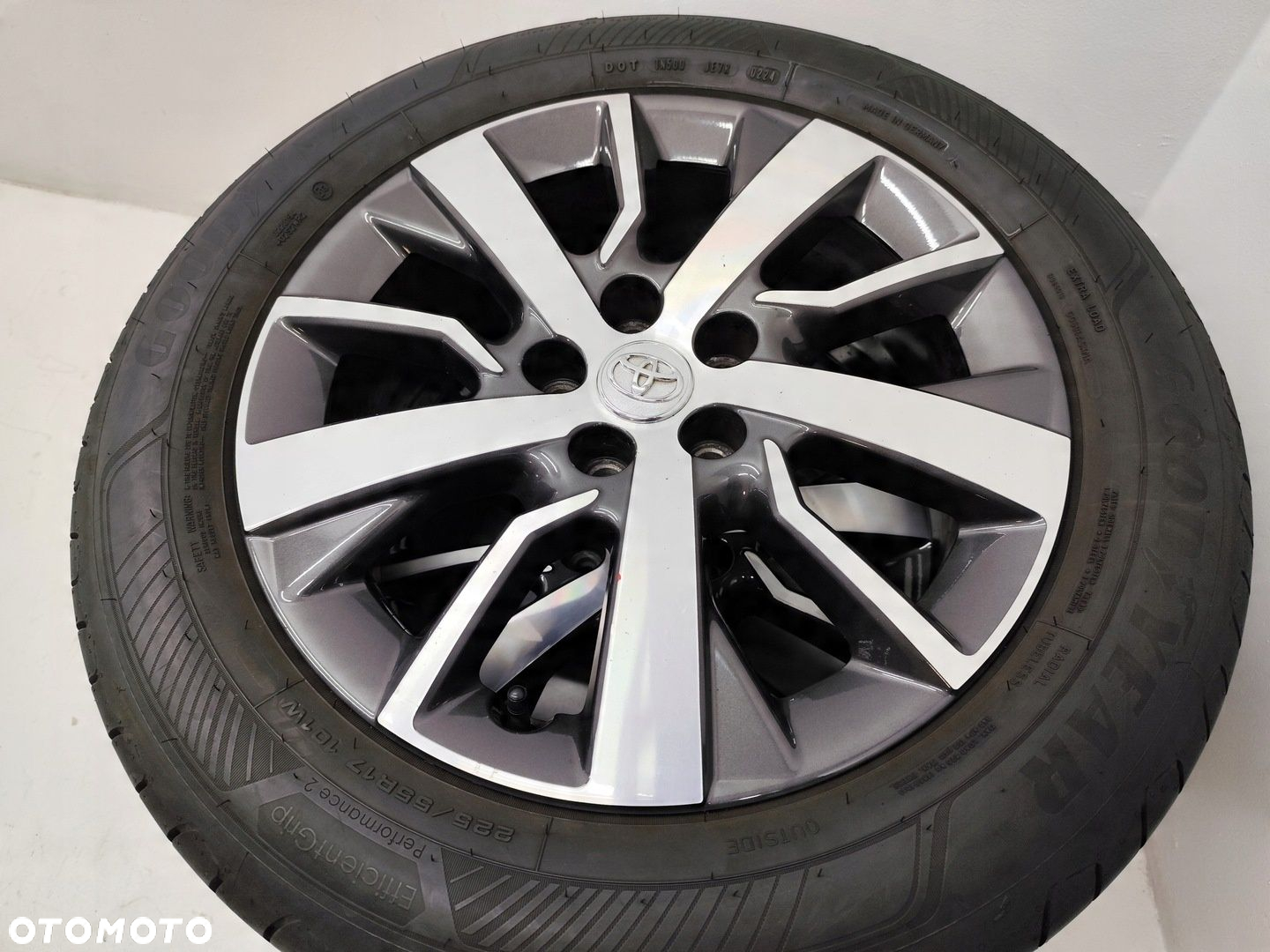 TOYOTA RAV 4 V KOŁA ALUFELGI 17" 9806454377 225/55 R17 KOMPLET - 3