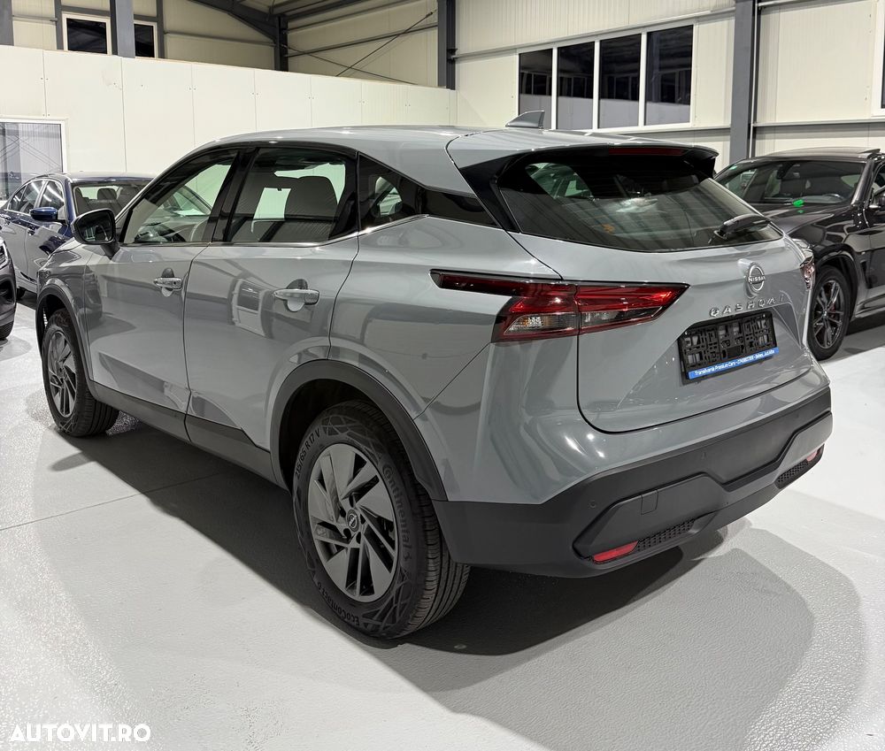 Nissan Qashqai 1.3 DIG-T MHEV Xtronic Acenta - 4