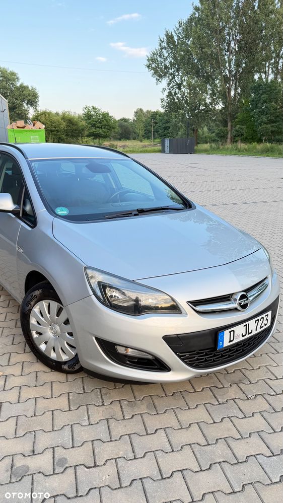 Opel Astra 1.6 CDTI Sport - 23