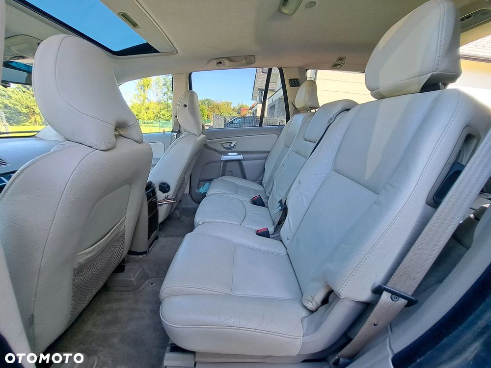 Volvo XC 90 4.4 V8 AWD Executive - 35