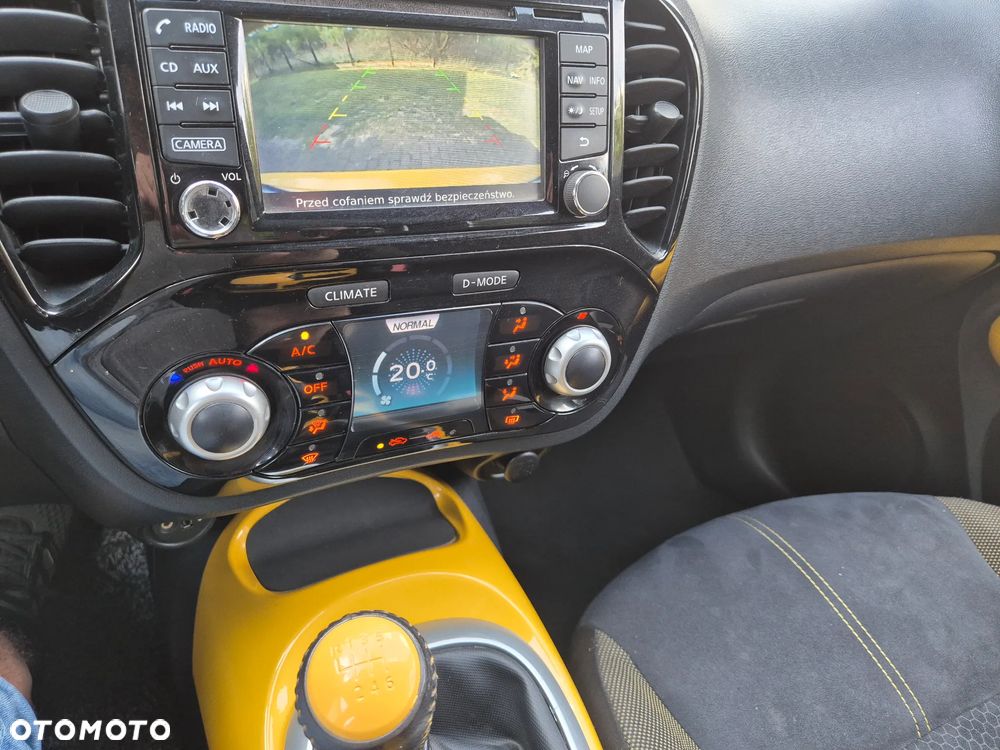 Nissan Juke 1.2 DIG-T N-Connecta EU6 - 31