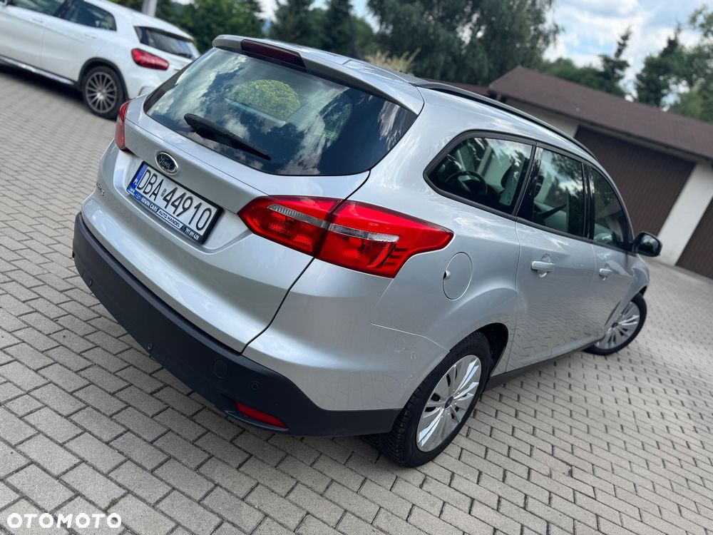 Ford Focus 1.0 EcoBoost Titanium - 16