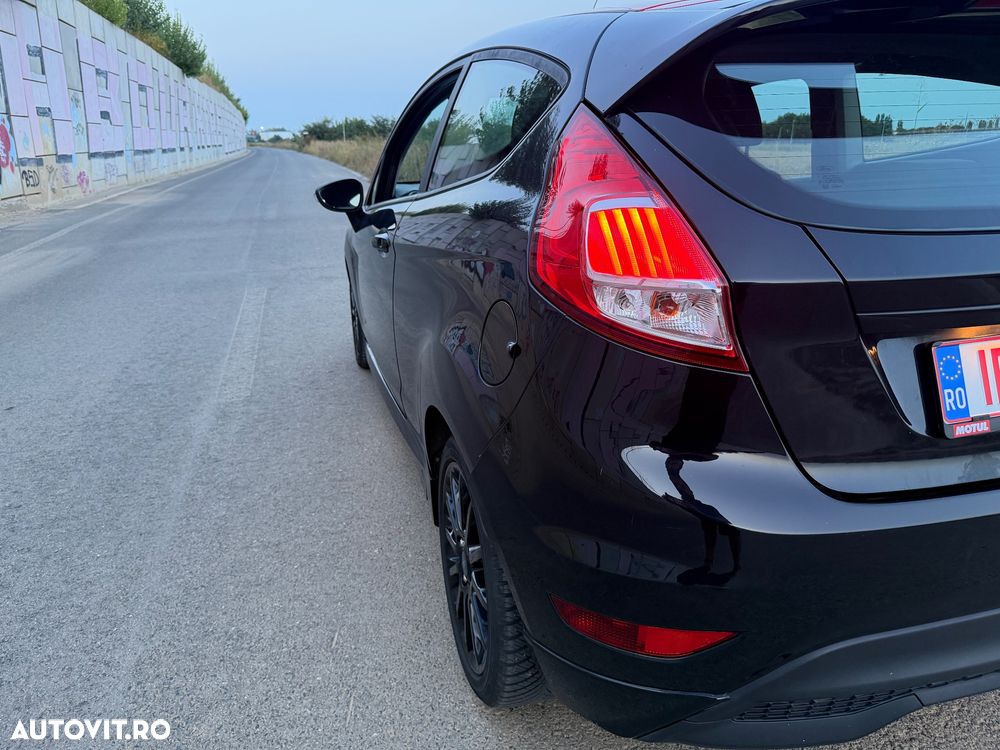 Ford Fiesta - 24