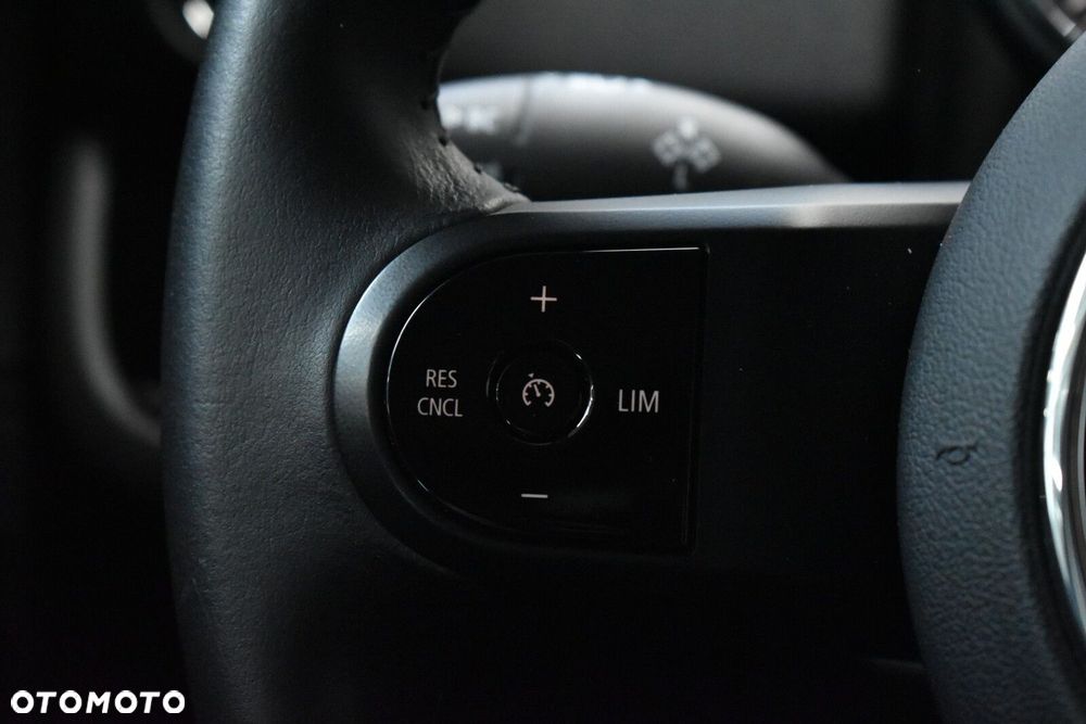 MINI Countryman Cooper Classic Trim - 13