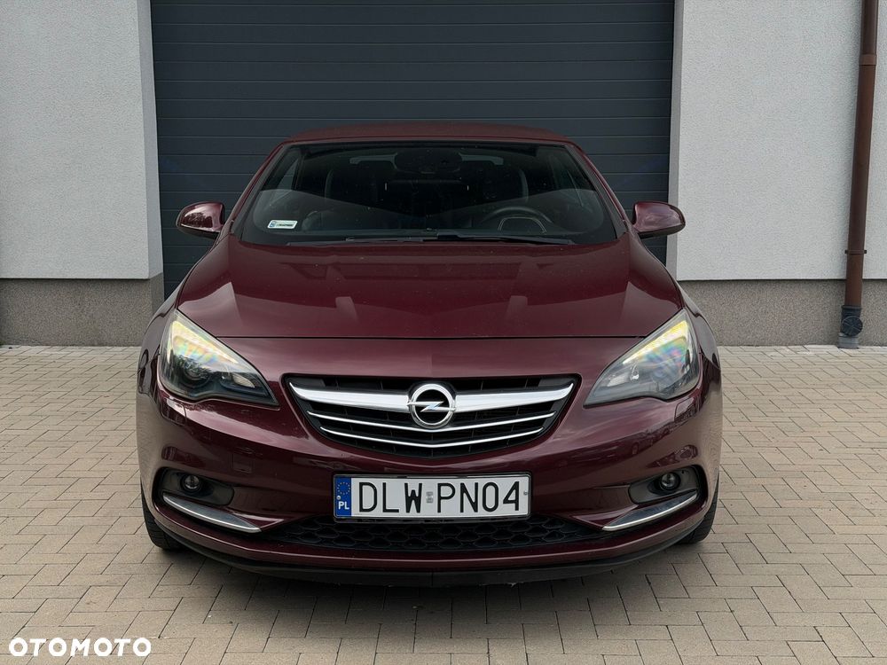 Opel Cascada - 2