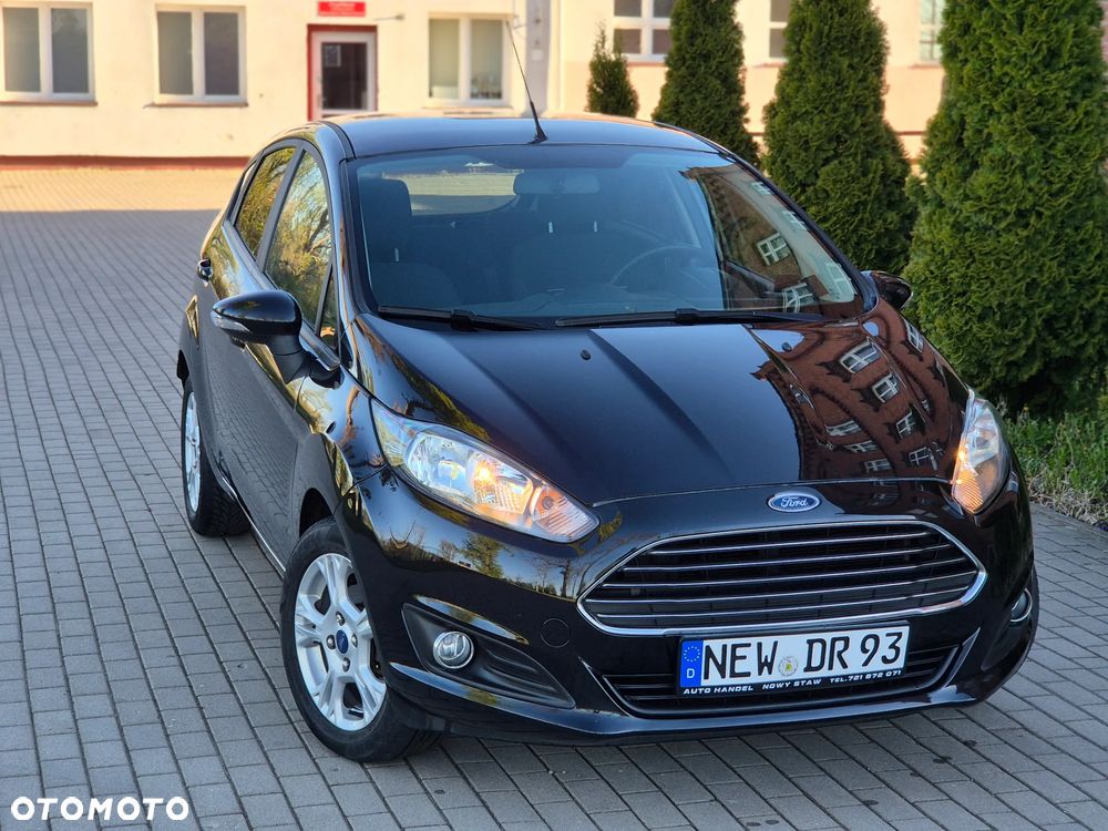 Ford Fiesta 1.25 Ambiente EU5 - 29