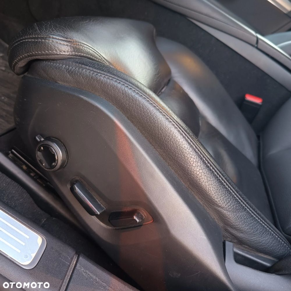 Volvo V90 D4 Geartronic Momentum Pro - 14