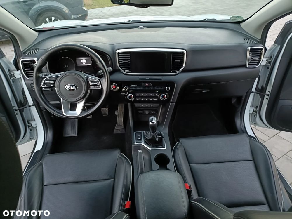 Kia Sportage 1.6 GDI 2WD Dream-Team Edition - 21