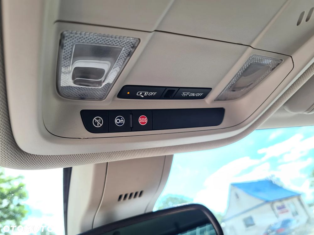 Opel Insignia - 24