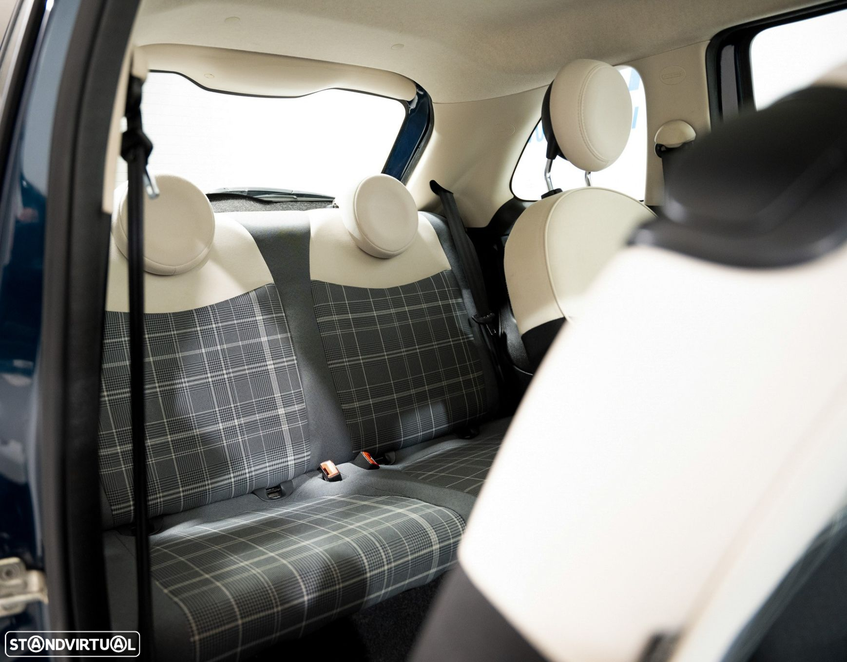 Fiat 500 1.0 Hybrid Lounge - 10
