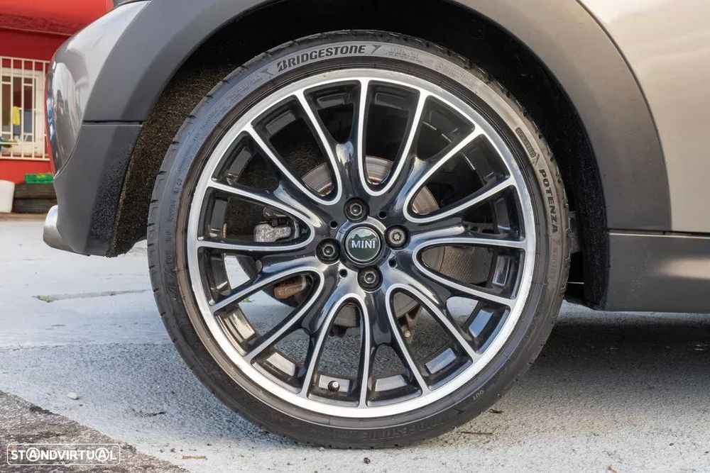 MINI 3 Portas One D - 7