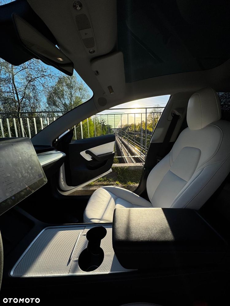 Tesla Model 3 Standard Reichweite Plus Hinterradantrieb - 15