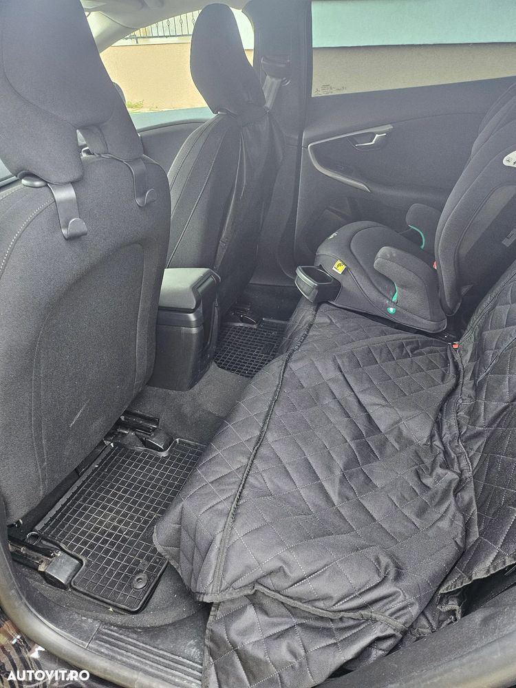 Volvo V40 D2 Basic - 8