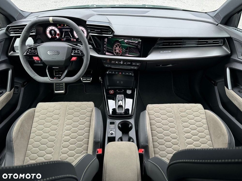 Audi RS3 Sportback - 23