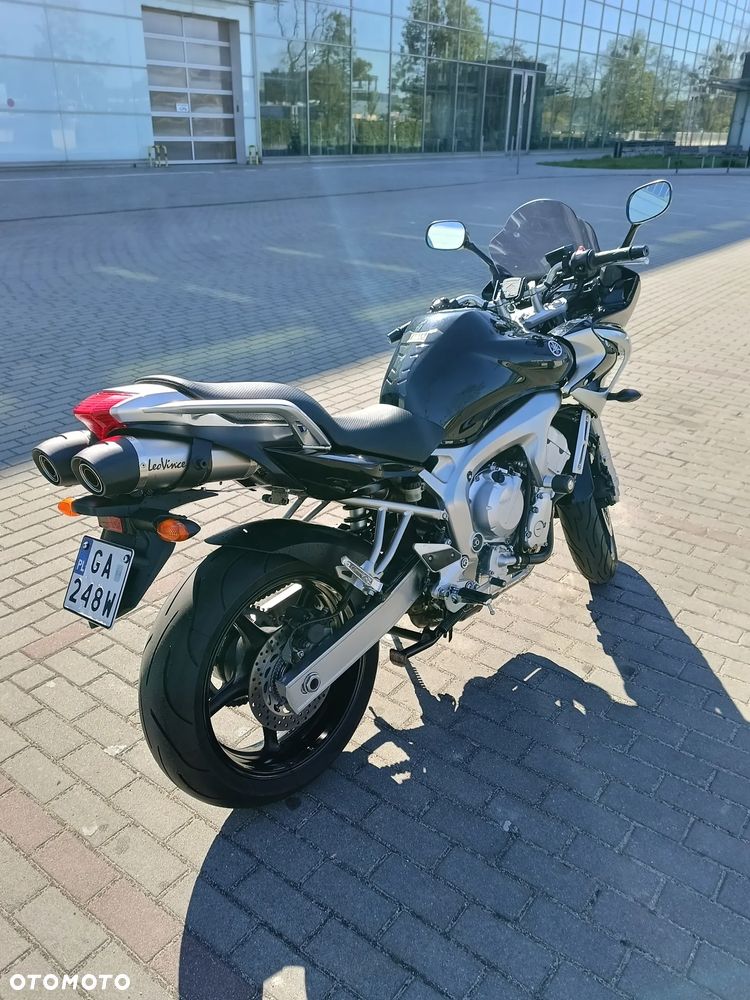Yamaha FZ6 - 5