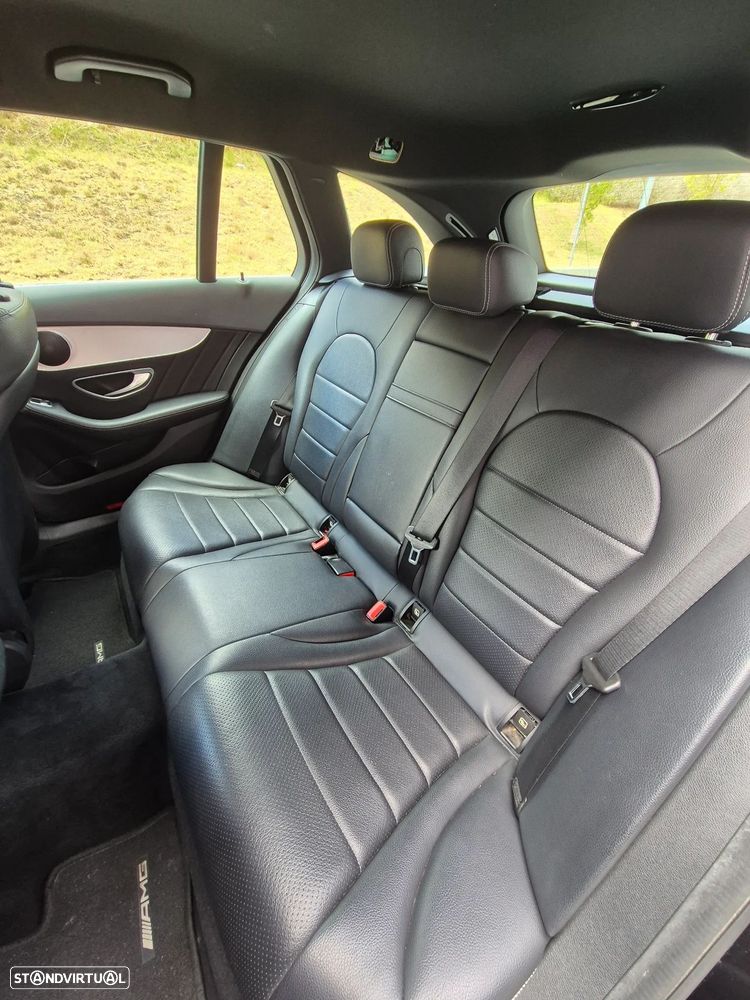 Mercedes-Benz C 300 h AMG Line - 14